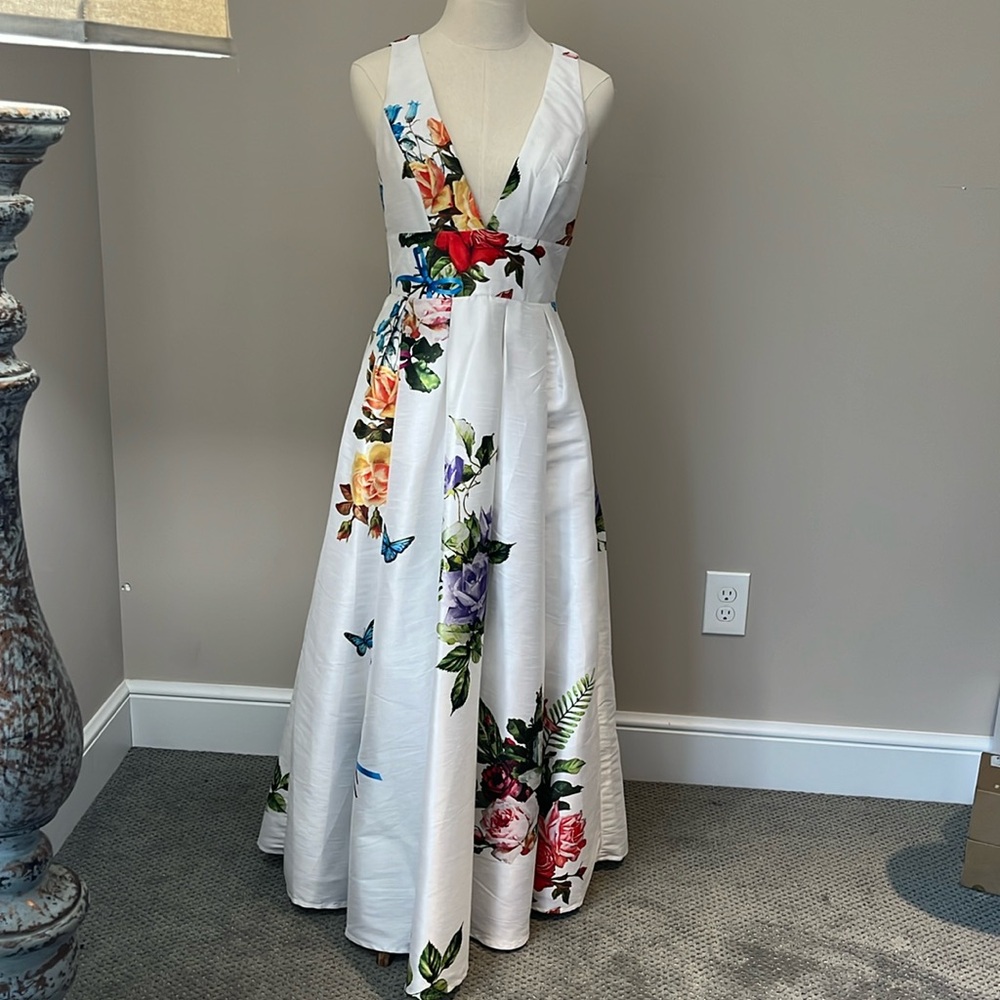 Eshakti size small (4) maxi formal dress